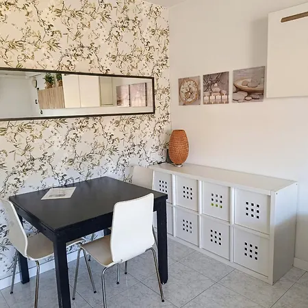 Precioso Duplex Con Terraza A 5 Minutos Playa Y 20 Minutos De Barcelona Apartment Premia De Mar Exterior photo